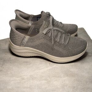 Skechers Slip-ins Martha Stewart: Arch Fit Ultra Flex 3.0 - Metallic Grace